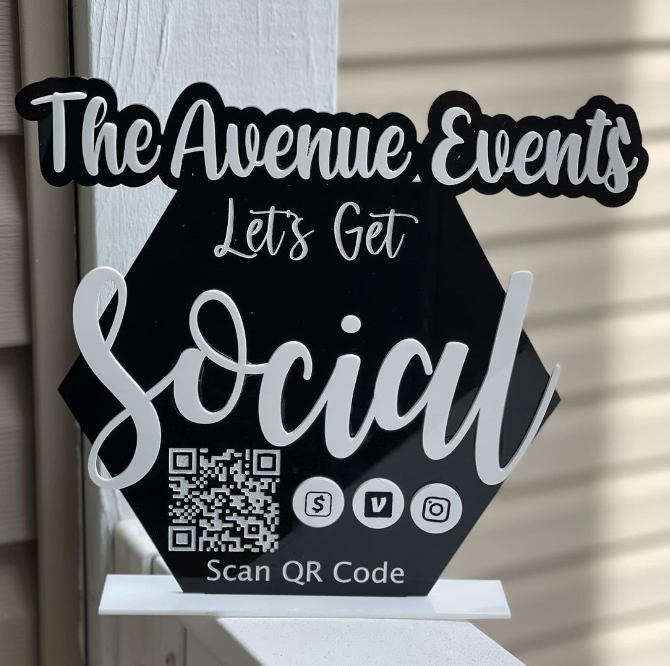 Social Media QR Code Sign image 3