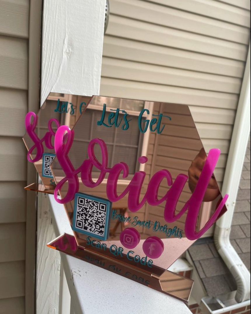 Social Media QR Code Sign image 2